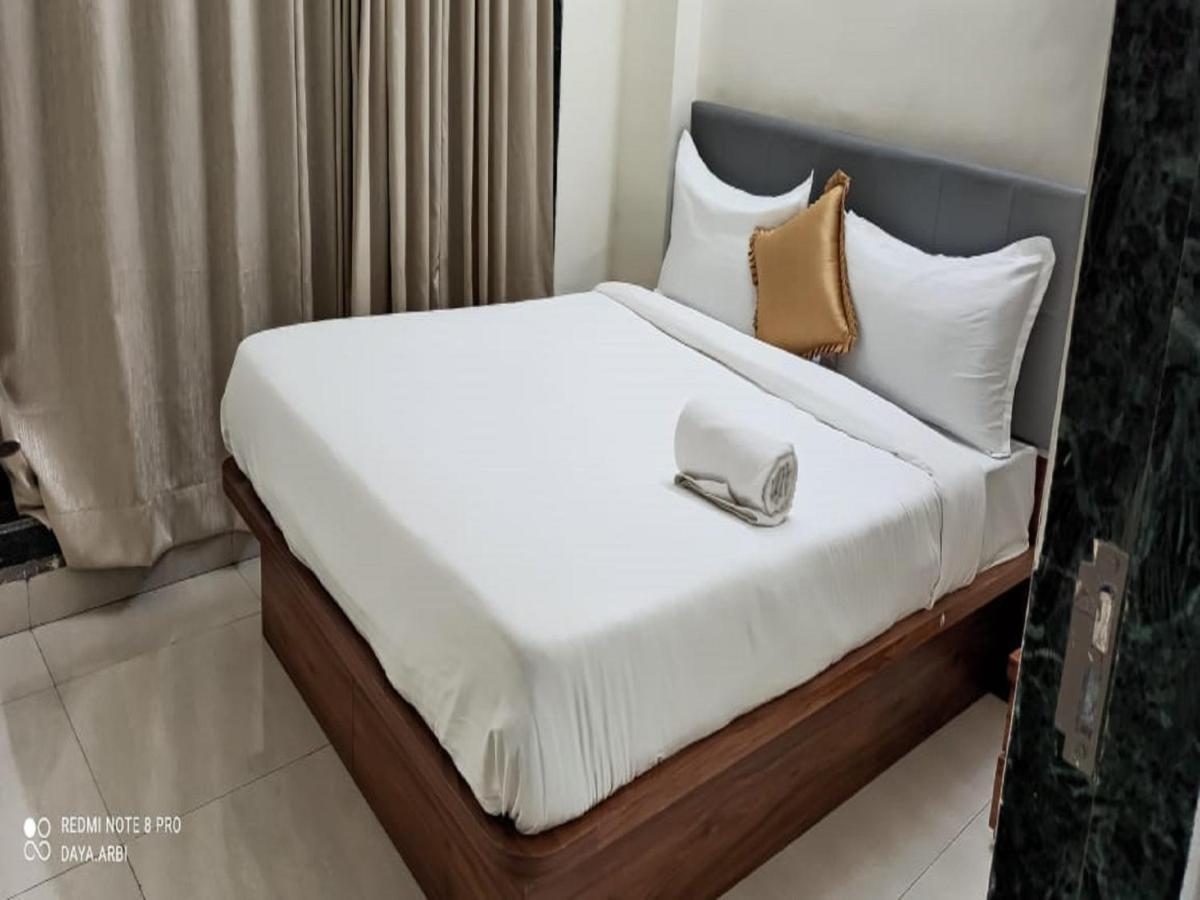 נאווי מומבאי Hotel Satyam Residency מראה חיצוני תמונה
