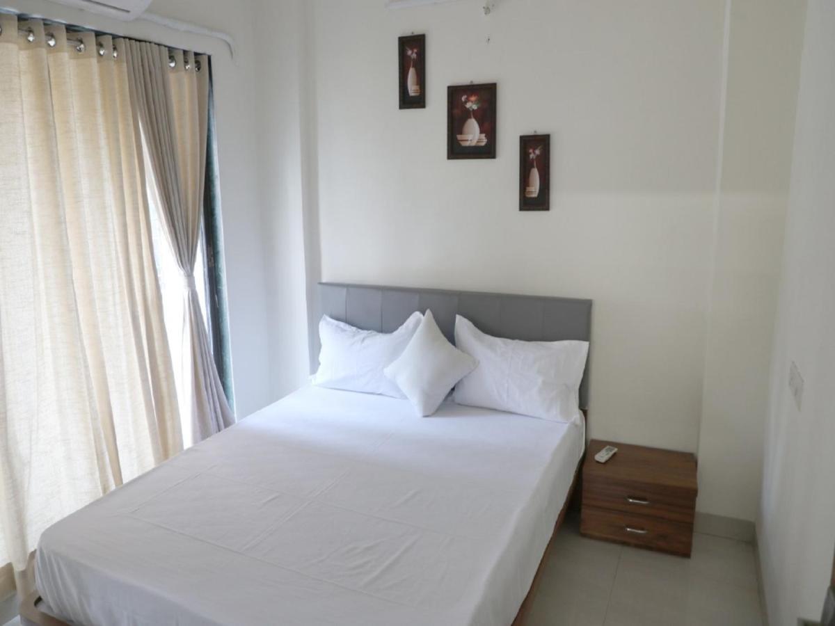 נאווי מומבאי Hotel Satyam Residency מראה חיצוני תמונה