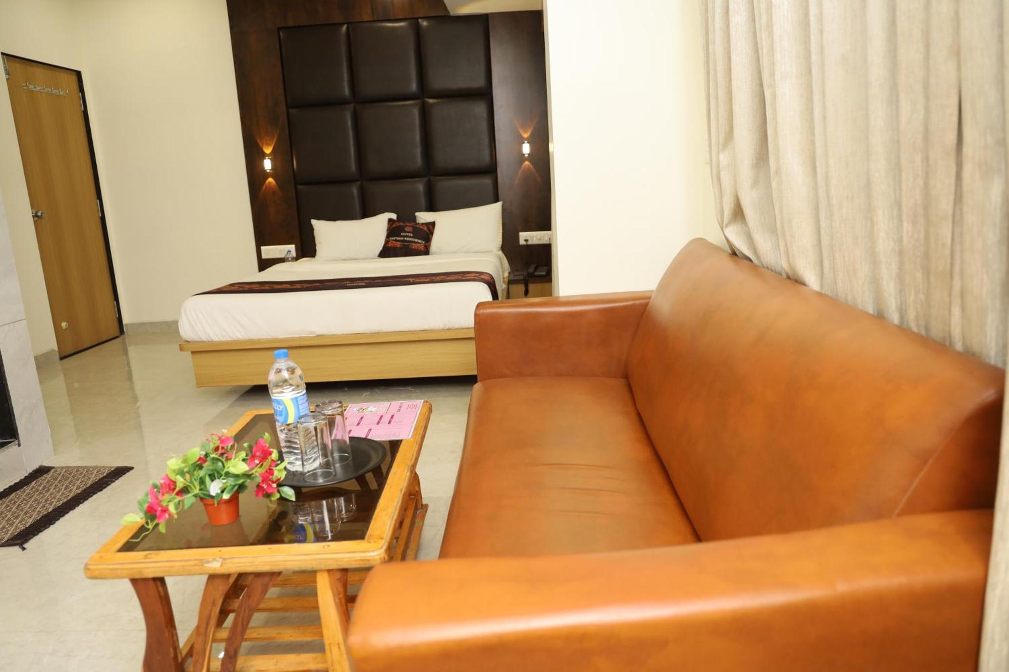 נאווי מומבאי Hotel Satyam Residency מראה חיצוני תמונה